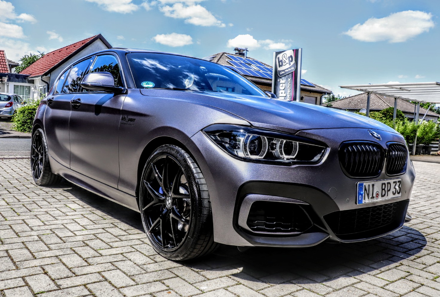 BMW M140i grey
